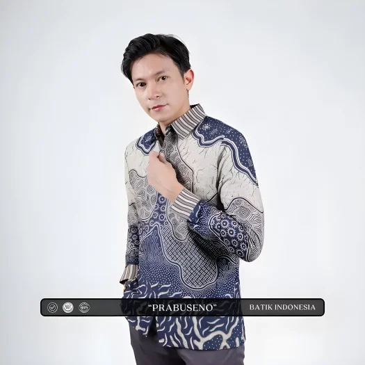 Indonesian Heritage: Prabuseno Motif Slimfit Batik Shirt with Inner Lining