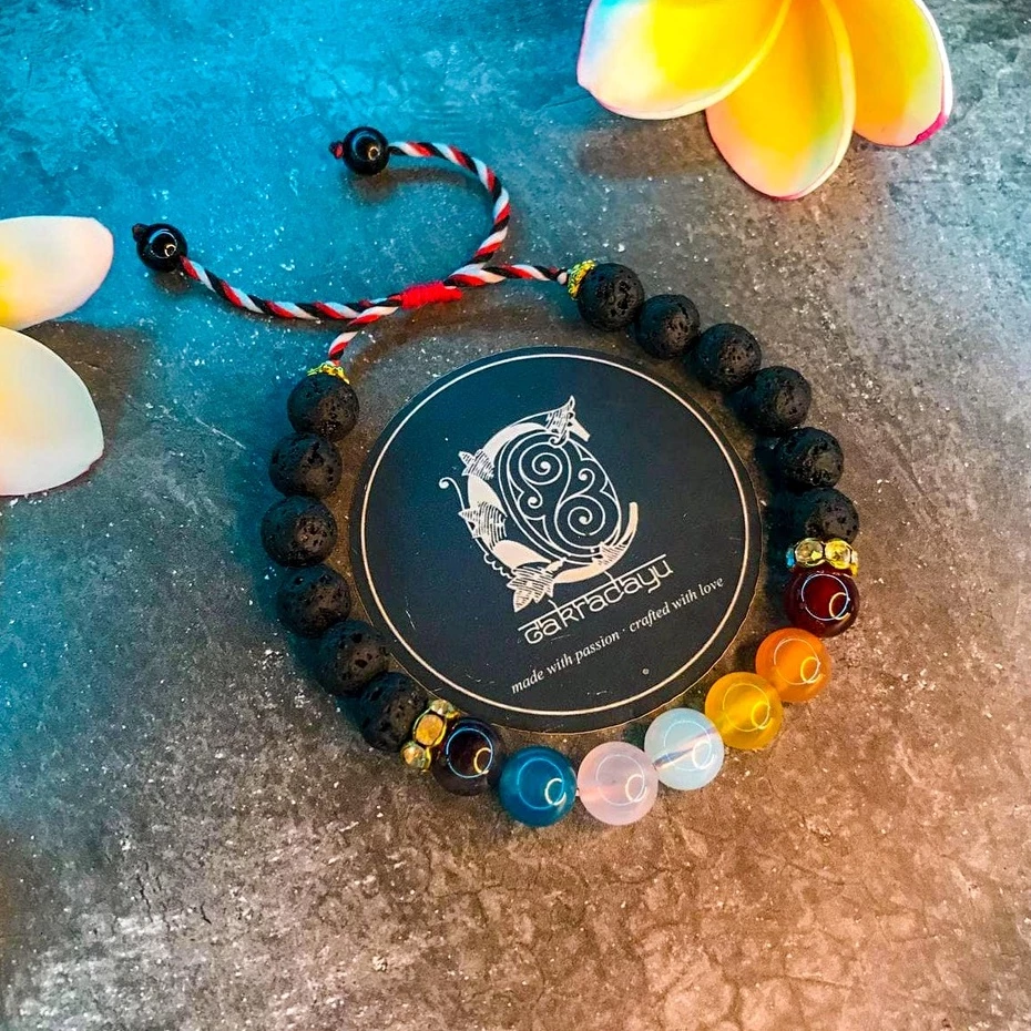 Tridatu Bracelet with 7 Crystal Stones and Lava Rock – Chakra Energy Bracelet for Balance and Tranquility