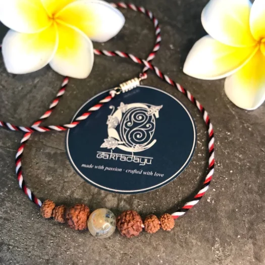 Tridatu Rudraksha Genitri Sedana Hair Necklace