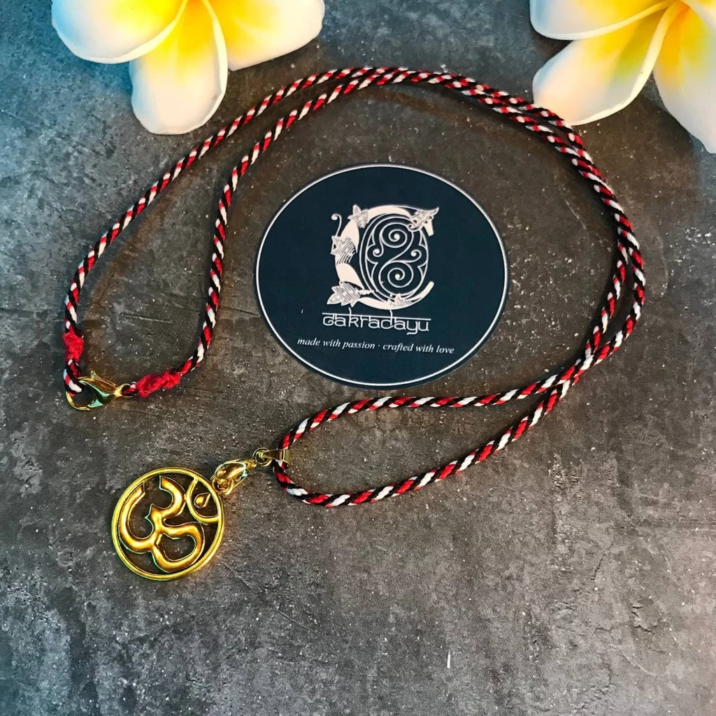 Bali’s Authentic Tridatu Omkara Ongkara Necklace