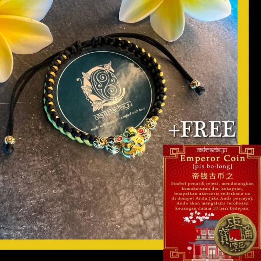 Xuping Charm Bracelet of the God of Wealth (Cai Shen)