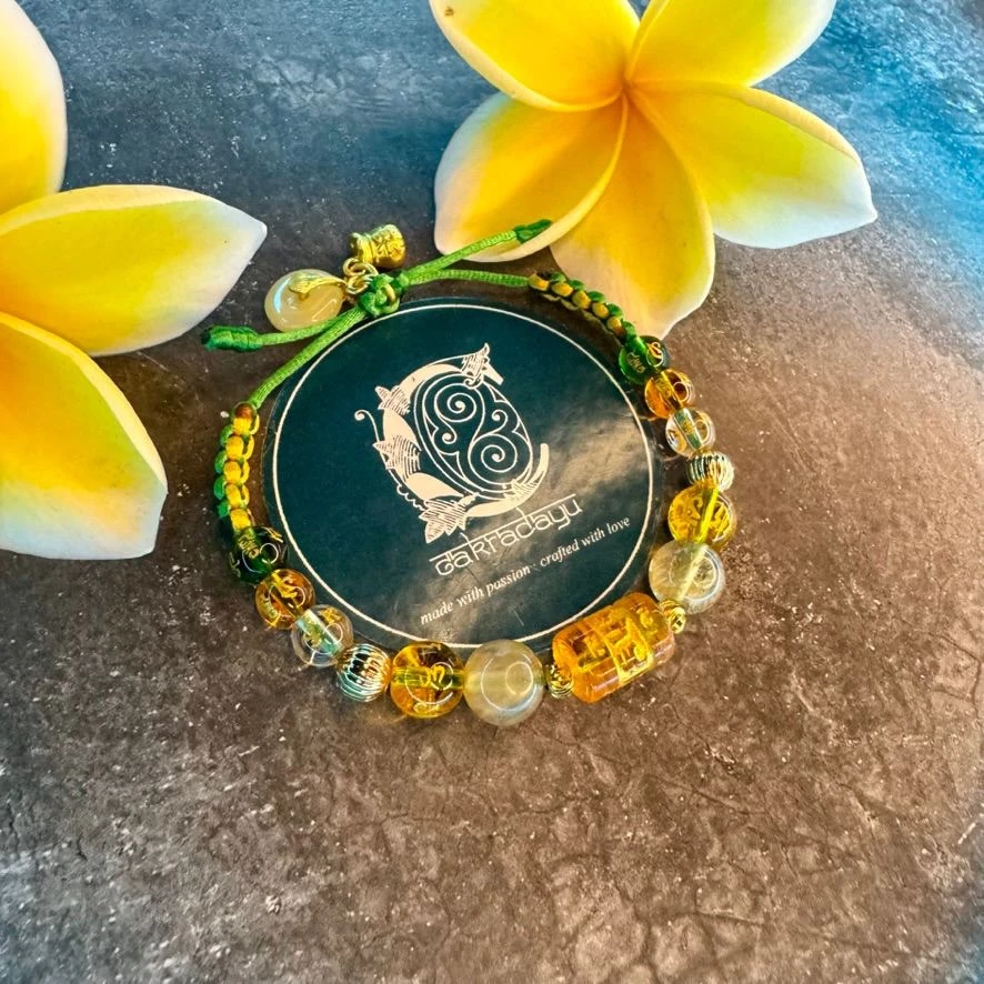 Goddess of Fortune Bracelet with Serat Sedana Stone and Tibetan Crystal