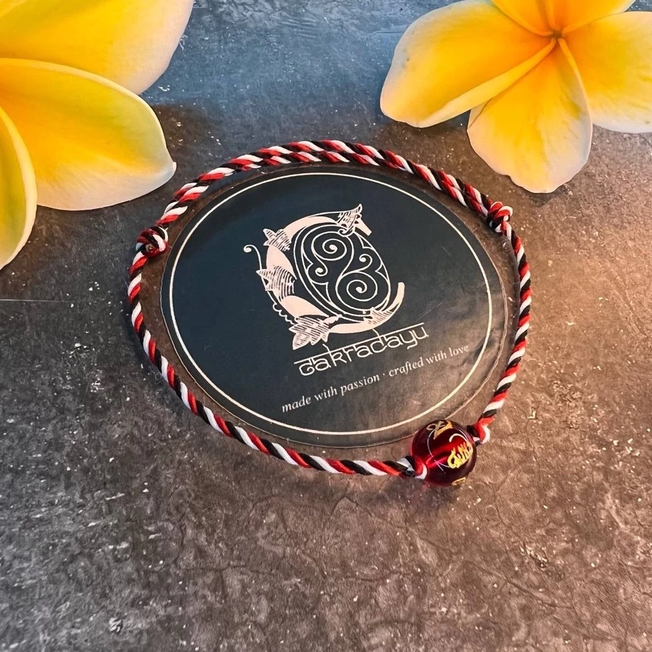 Authentic Javanese Tridatu Bracelet: Handcrafted Cultural Jewelry from Indonesia