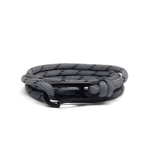Affordable Mini Paracord Bracelet For Men And Women With Carabiner Clip – Gray Pattern