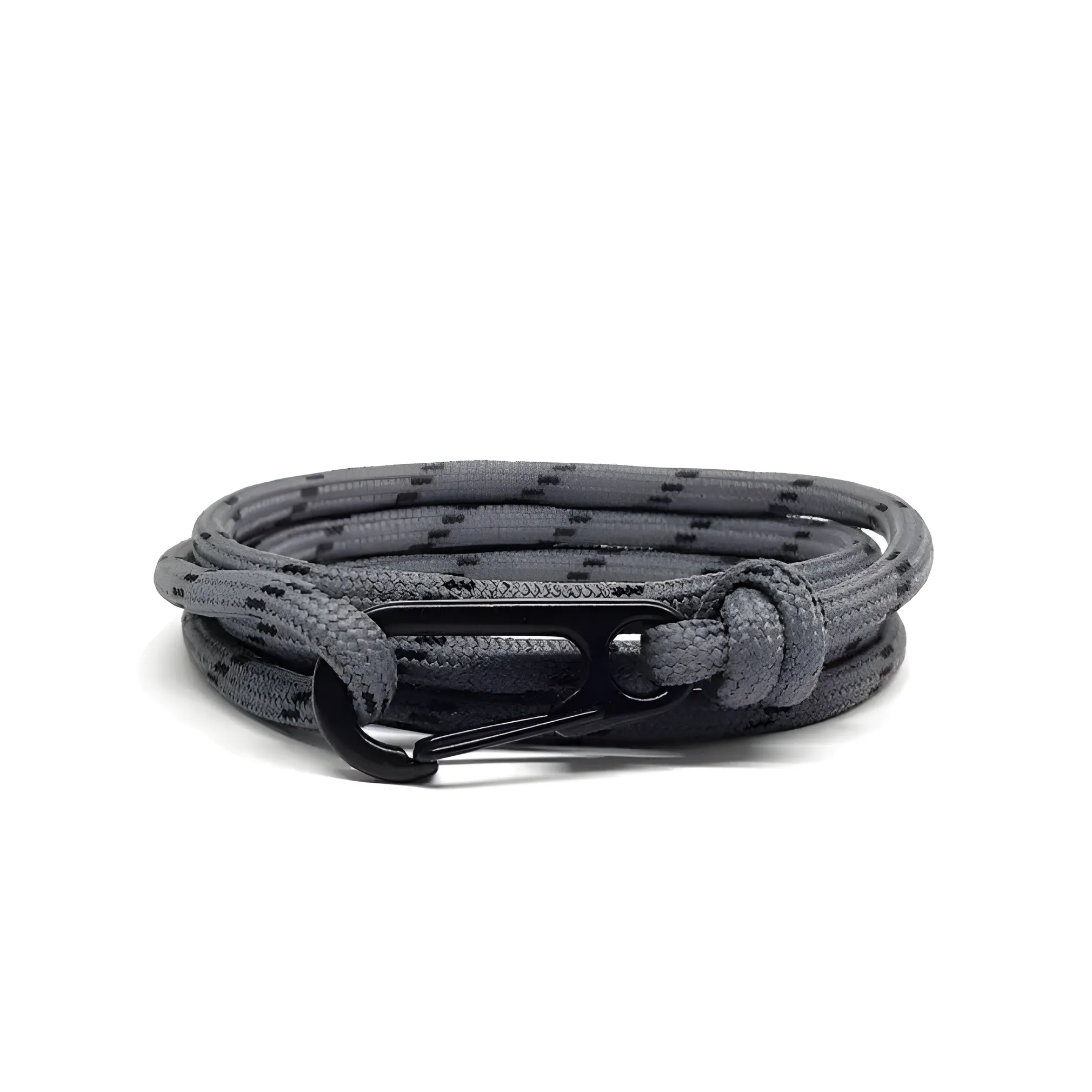 Affordable Mini Paracord Bracelet For Men And Women With Carabiner Clip – Gray Pattern