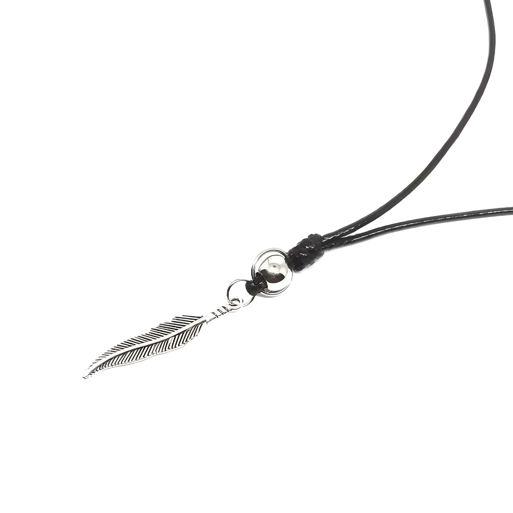 Premium Men’s Feather Pendant Necklace – Affordable Style