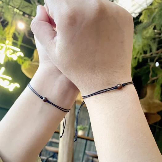 Aesthetic Black Koka Wood Unisex Cord Bracelet – Simple, Unique, Cool Accessories for Best Friends / Partners