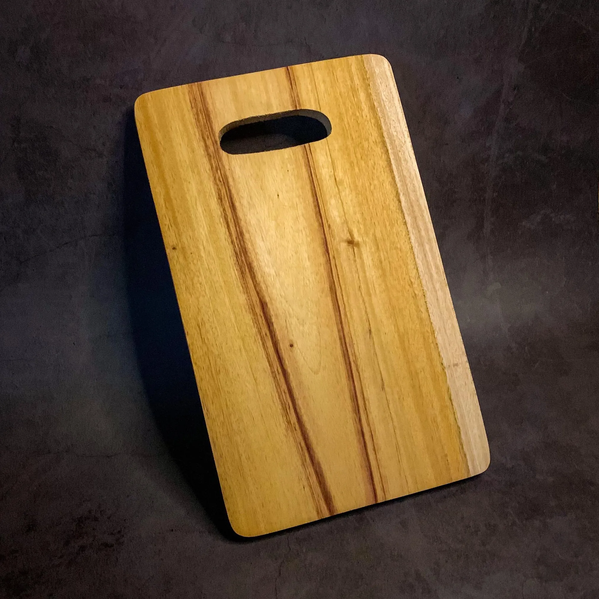Ikikayu Premium Handmade Mahogany Wood Cutting Board