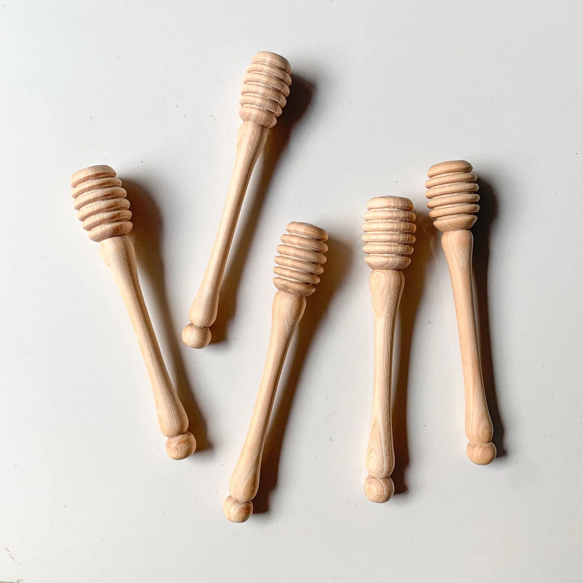 Ikikayu Handmade Pine Wood Honey Dipper, 16 cm