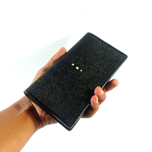 Mool Leather Unisex Stingray Leather Long Bifold Wallet with Signature Three-Pearl Crown Detail