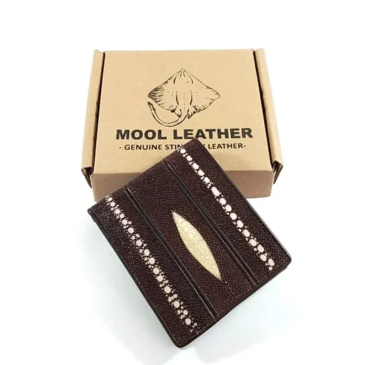 Mool Leather Men’s Multi-Spine Stingray Leather Bifold Wallet in Brown with Double Spine Detail and Diamond Crown