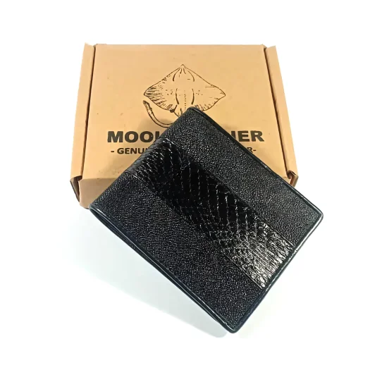 Mool Leather Men’s Genuine Stingray and Cobra Leather Bifold Wallet in Black