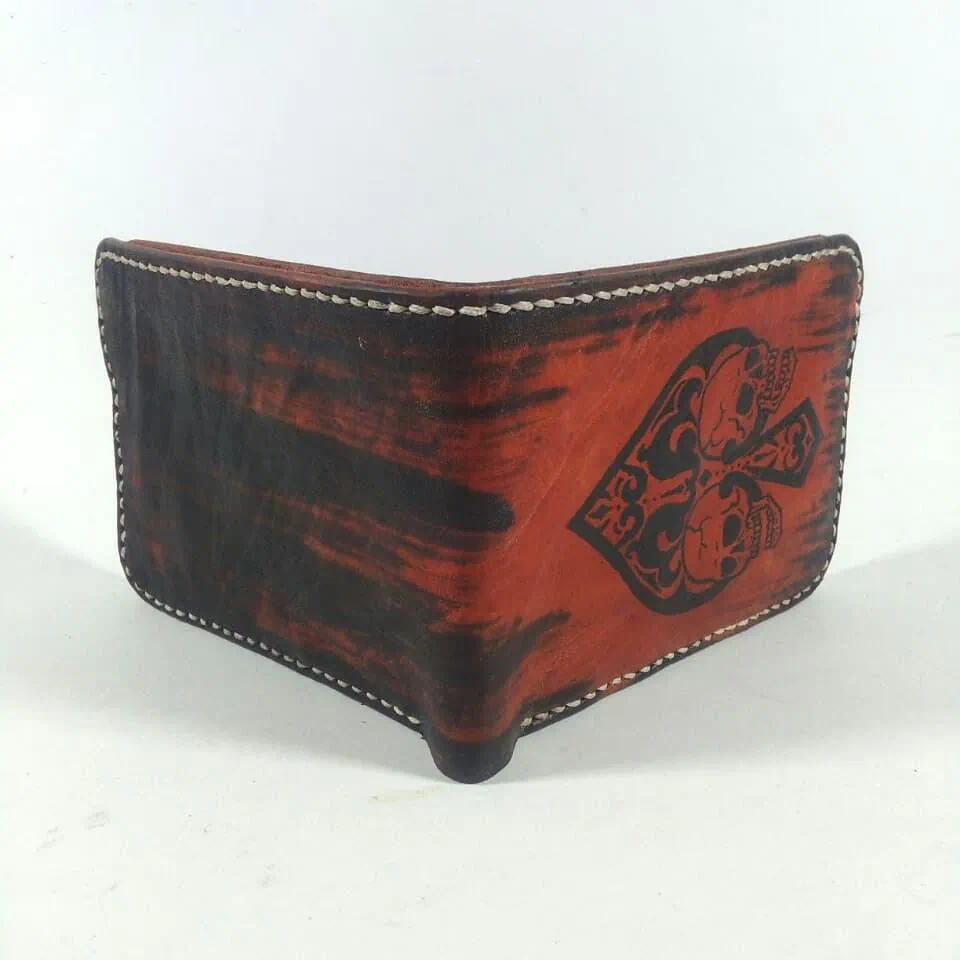 Mool Leather Men's Handmade Cowhide Leather Bifold Wallet in Blood-Red Tone with Skull Design | Nusamade Mool Leather Men's Handmade Cowhide Leather Bifold Wallet in Blood-Red Tone with Skull Design - Image 5