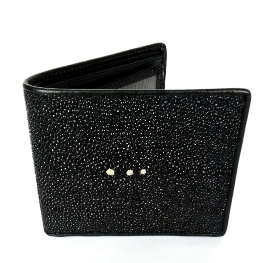 Mool Leather Men’s Premium Leopard Whipray Leather Bifold Wallet in Black with Signature Three-Pearl Crown Detail