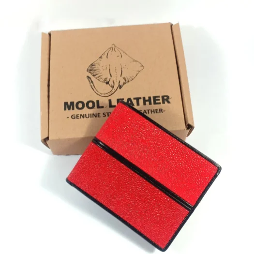 Mool Leather Men’s Stingray Leather Bifold Wallet in Double Red