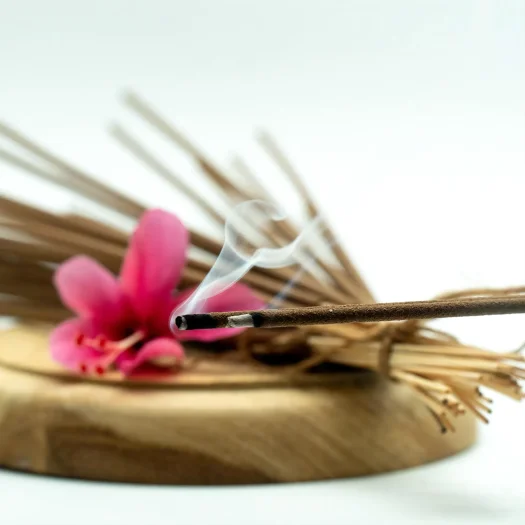 Utama Spice 28 cm Teak Wood Powder Incense, 500 g