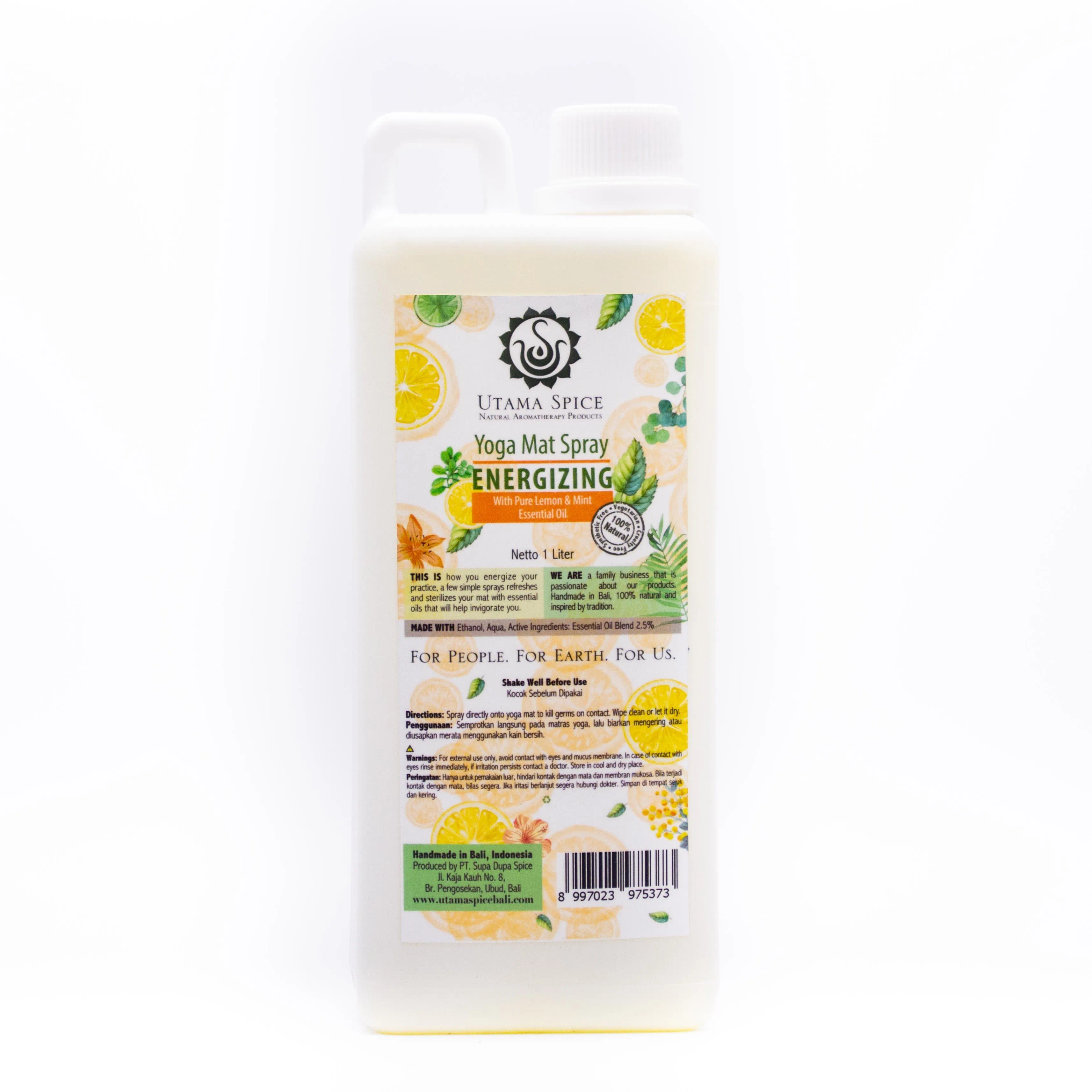 Utama Spice Energizing Yoga Mat Spray, 1 L