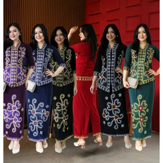 KebayaKNF Dayak-Inspired Tabur Congklak Embroidered Stretch Kebaya Set – Perfect for Special Occasions