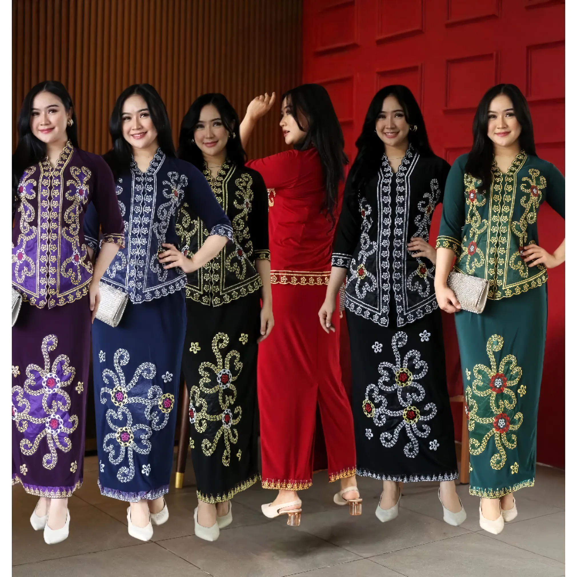KebayaKNF Dayak-Inspired Tabur Congklak Embroidered Stretch Kebaya Set – Perfect for Special Occasions