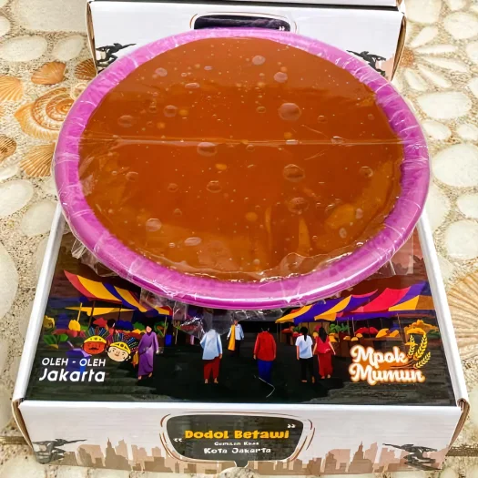Mpok Mumun Authentic Betawi Dodol – Original & Durian Flavors, 1 kg | Jakarta Souvenir | Halal & Delightfully Chewy