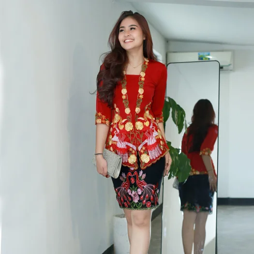 KebayaKNF Elegant Stretch Kebaya Skirt With Embroidered Design