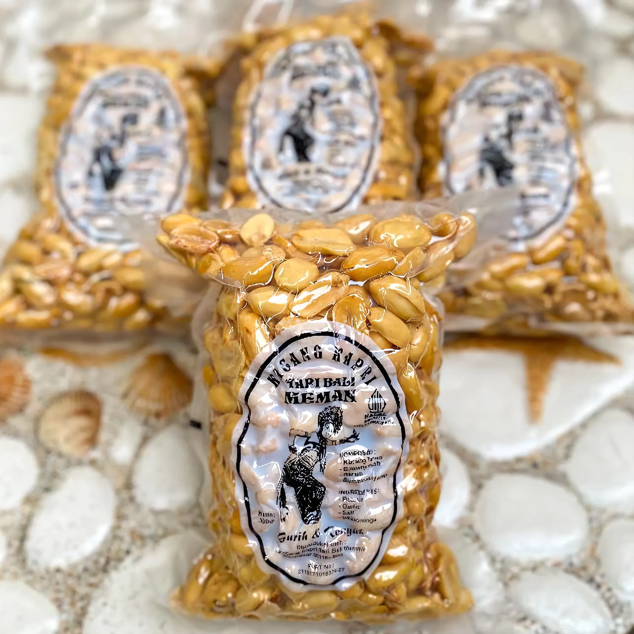 Tari Bali Crispy Fried Peanuts by Mpok Mumun, Halal Certified (300 g)