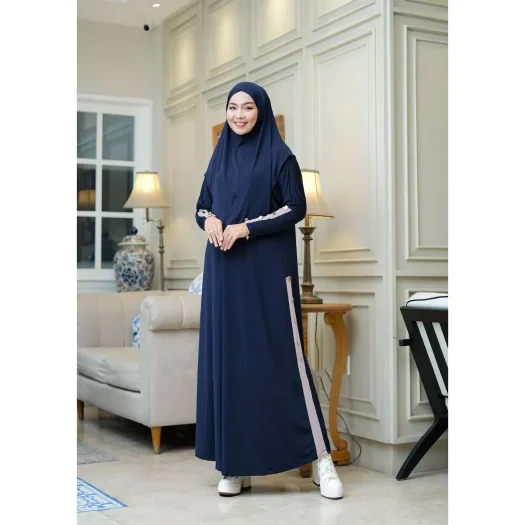 Elegant MECCA Abaya & Hijab Set – Ideal for Umrah & Hajj