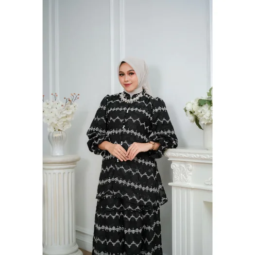 Elegant Maudy Chiffon Women’s Set – Best Affordable Fashion Series