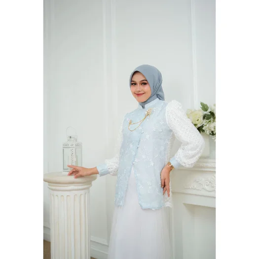 Elegant Modern Brocade Kebaya – Janggan Tulle, Nursing Friendly