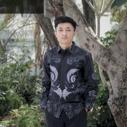 Batik Baron Parikesit Black Men’s Slimfit Long Sleeve Premium Batik Shirt – Cool & Soft Fabric