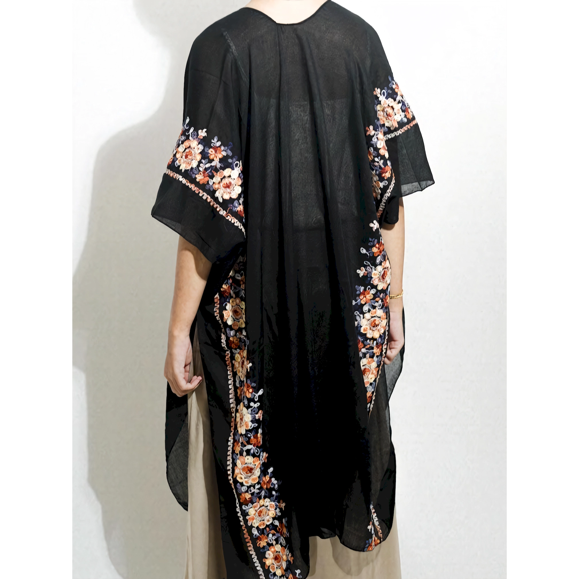 ITSFRIDAY Tyra Black Outerwear for Women | Nusamade ITSFRIDAY Tyra Black Outerwear for Women - Image 2