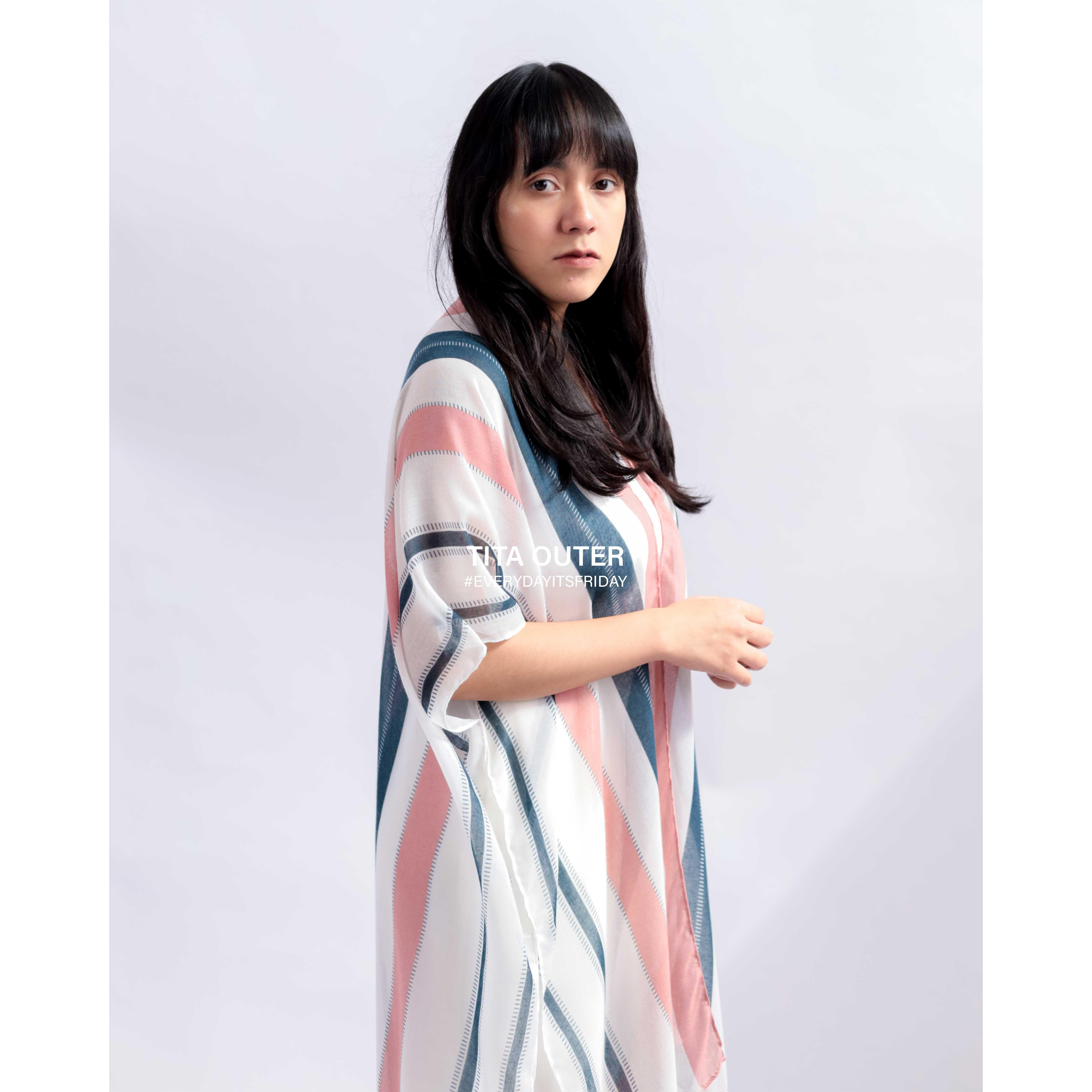 ITSFRIDAY Tita Premium Women's Outerwear | Nusamade ITSFRIDAY Tita Premium Women's Outerwear - Image 2