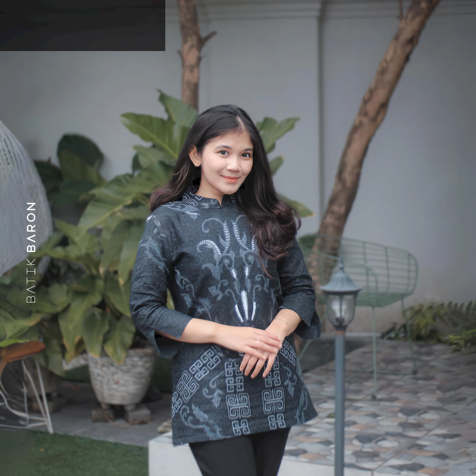 Batik Baron Women's Primisima Cotton Full-Lined Blouse - Prasojo | Nusamade Batik Baron Women's Primisima Cotton Full-Lined Blouse - Prasojo