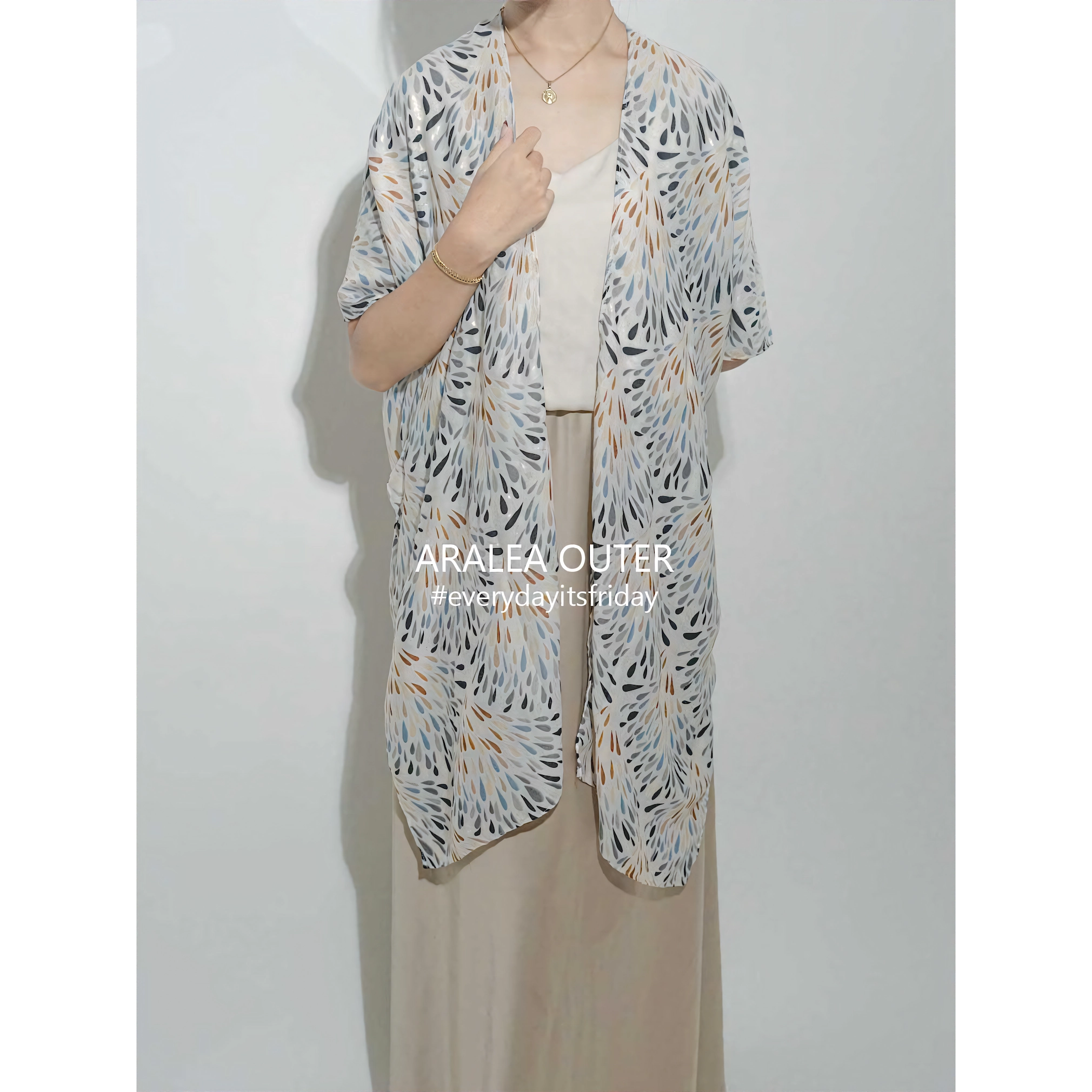ITSFRIDAY Aralea Premium Women's Outerwear | Nusamade ITSFRIDAY Aralea Premium Women's Outerwear
