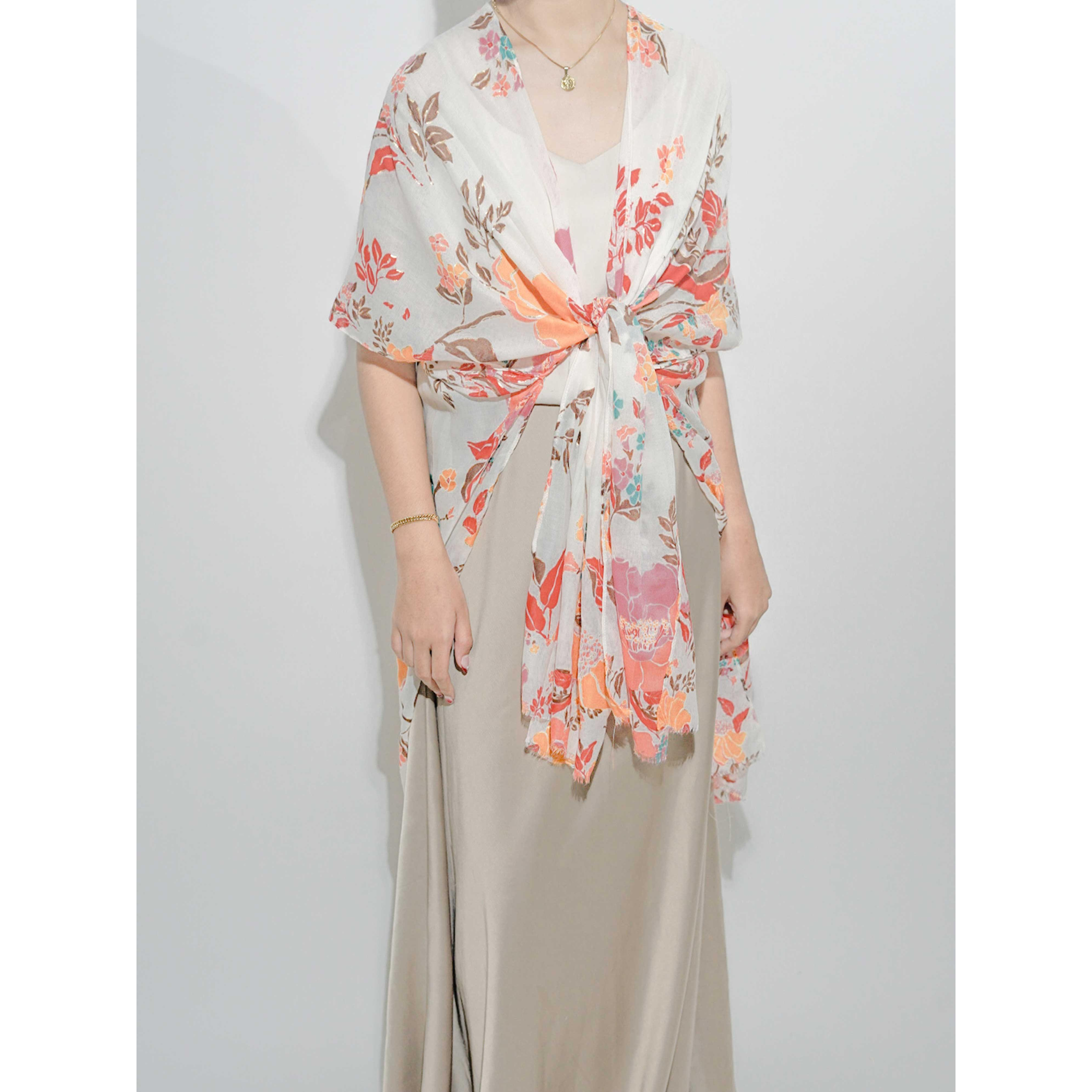 ITSFRIDAY Marinka Premium Women's Outerwear | Nusamade ITSFRIDAY Marinka Premium Women's Outerwear - Image 2