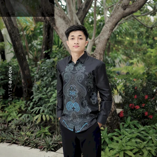 Batik Baron Men’s Slimfit Long Sleeve Premium Batik Shirt with Full Lining (Cool, Soft Material) – Wira